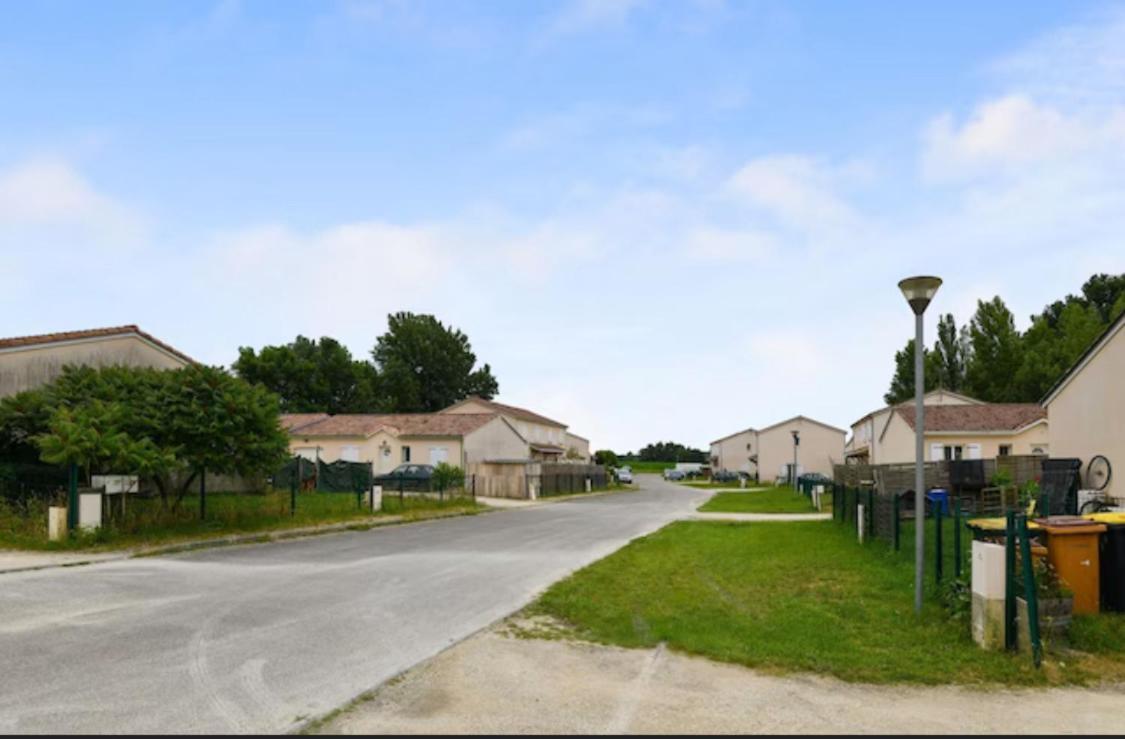 Chambre Zen Saint-Medard-de-Guizieres Dış mekan fotoğraf